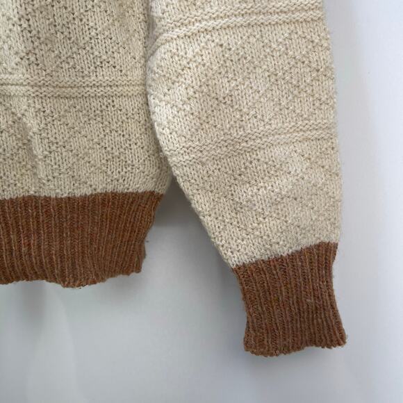 Vintage Shetland Wool Crewneck Sweater Striped Tan Ivory Fisherman - Picture 5 of 6